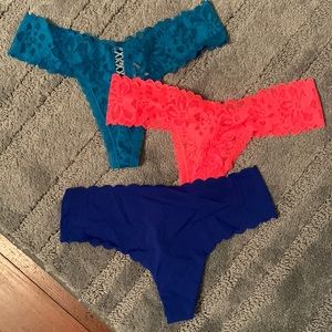 Victoria Secret - set of 3 thong underwear - size small